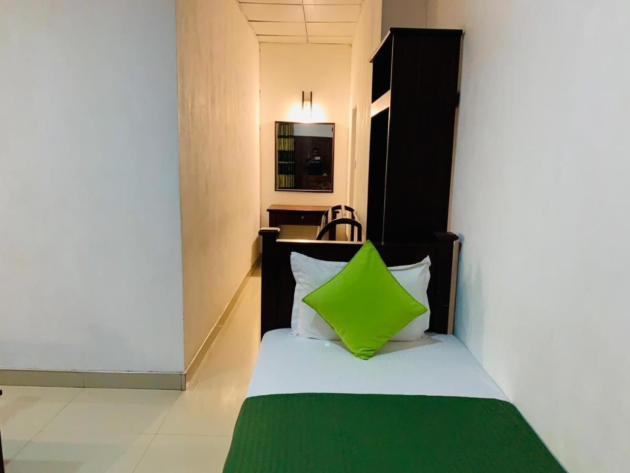 Habarana Dulwan Guest House Экстерьер фото