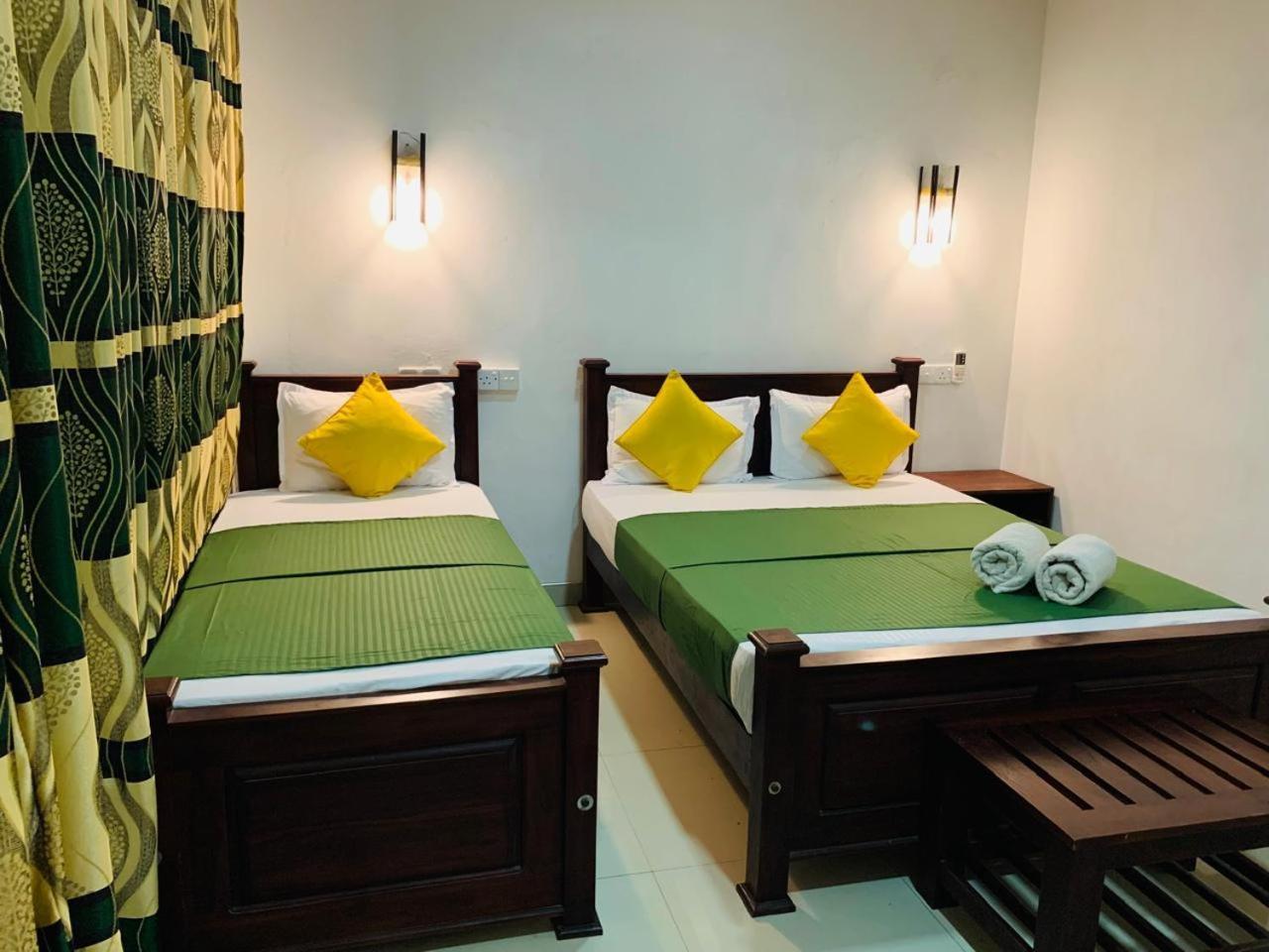 Habarana Dulwan Guest House Номер фото