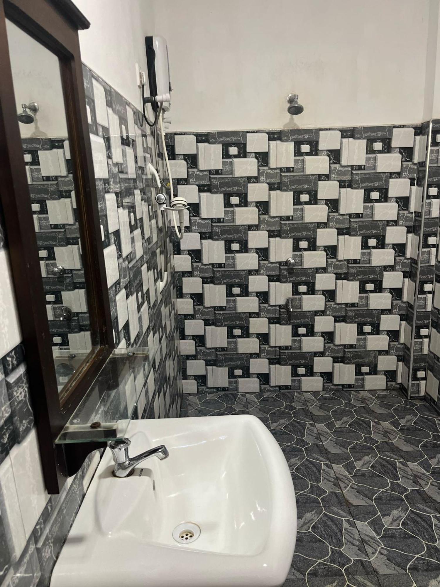 Habarana Dulwan Guest House Номер фото